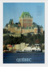 CARTES POSTALES VUE VERTICALE CHÂTEAU ET FLEUVE